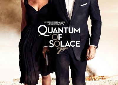Quantum of Solace, James Bond, Olga Kurylenko, Daniel Craig, movie posters - desktop wallpaper