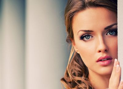 brunettes, women, blue eyes, faces - random desktop wallpaper