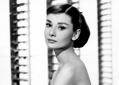 Audrey Hepburn, grayscale, monochrome - random desktop wallpaper
