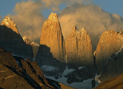 Chile, sunrise, peaks, Paine - desktop wallpaper