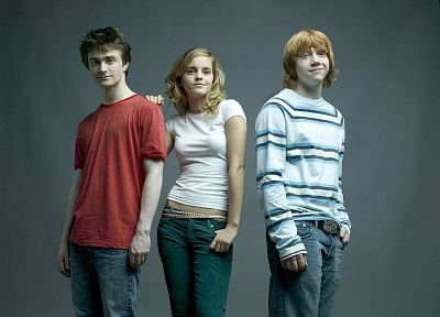 jeans, Emma Watson, Harry Potter, actors, Daniel Radcliffe, Rupert Grint - random desktop wallpaper
