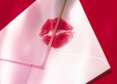 kissing, envelope - random desktop wallpaper