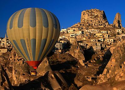 Turkey, hot air balloons, sightseeing - desktop wallpaper