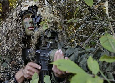 scope, soldiers, army, military, men, snipers, ghillie suit, M16A2, Ghillie, M145 ELCAN, M16A2E3 - related desktop wallpaper