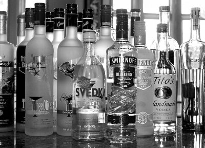 vodka, alcohol, Vincent Van Gogh, liquor, multiscreen, Smirnoff, Svedka, blavod - desktop wallpaper