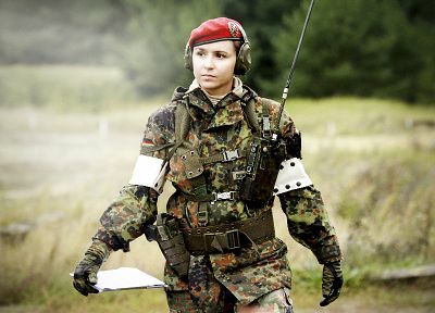 women, military, Germany, Bundeswehr, beret, PsyOps - related desktop wallpaper