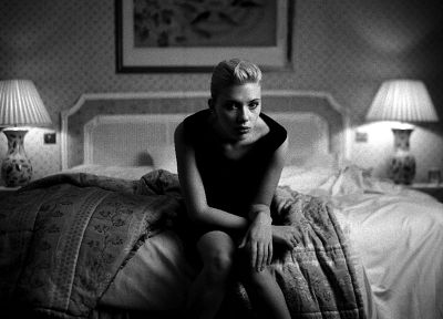 women, Scarlett Johansson, actress, beds, lamps, grayscale, monochrome - desktop wallpaper