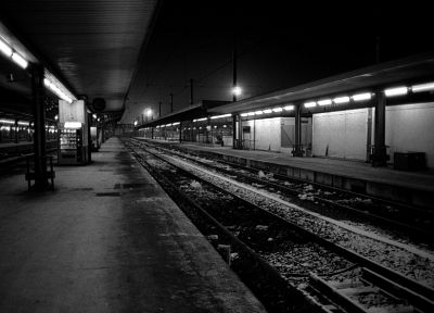 train stations, grayscale, vending machines - related desktop wallpaper