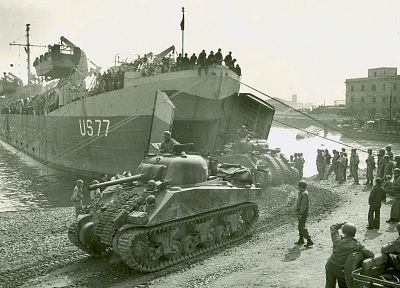 sherman, ships, tanks, World War II, vehicles, M4 Sherman - random desktop wallpaper