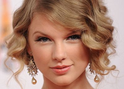 blondes, women, Taylor Swift, celebrity, singers, earrings - random desktop wallpaper