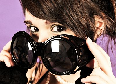 women, models, Ariel Rebel, sunglasses, reflections - desktop wallpaper