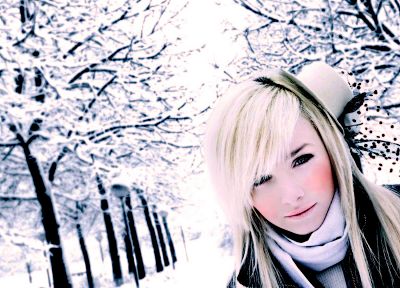 blondes, women, snow, trees, white, stars, Laura Ivana - random desktop wallpaper