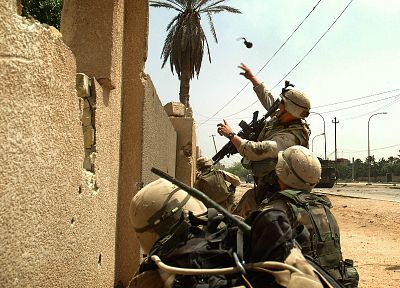 Iraq, US Army, grenades - duplicate desktop wallpaper