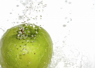 water, green apples - random desktop wallpaper