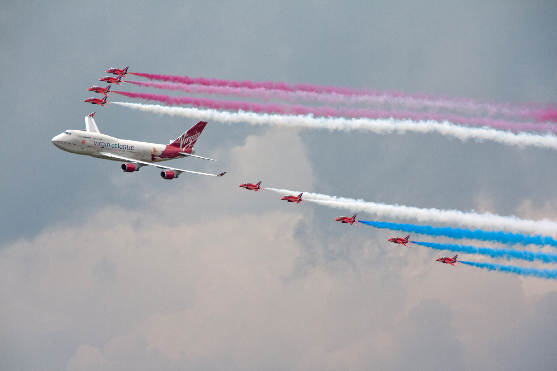 aircraft, Red Arrows, airliners - desktop wallpaper