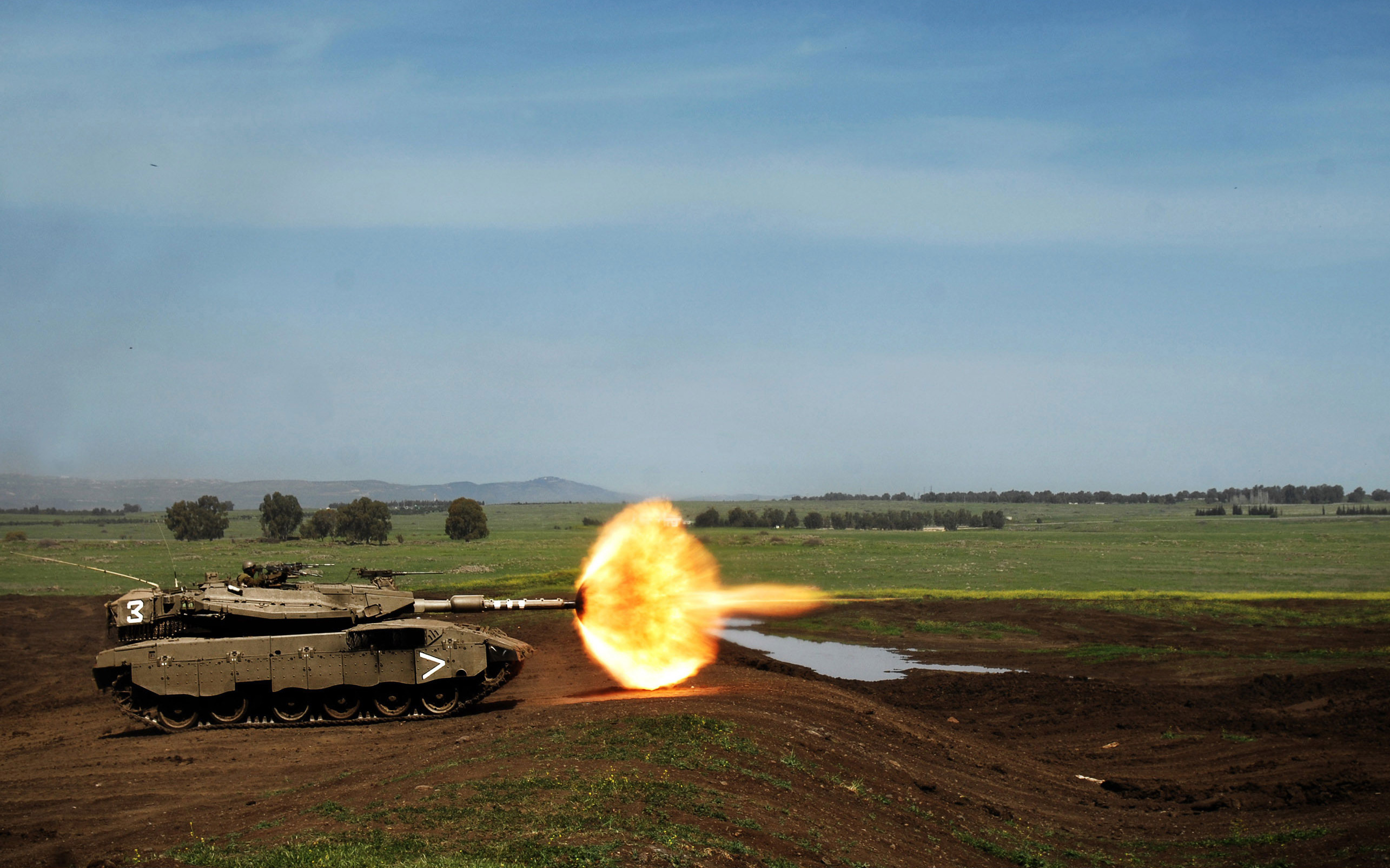 landscapes, military, outdoors, tanks, shooting, Leopard 2, firing - desktop wallpaper