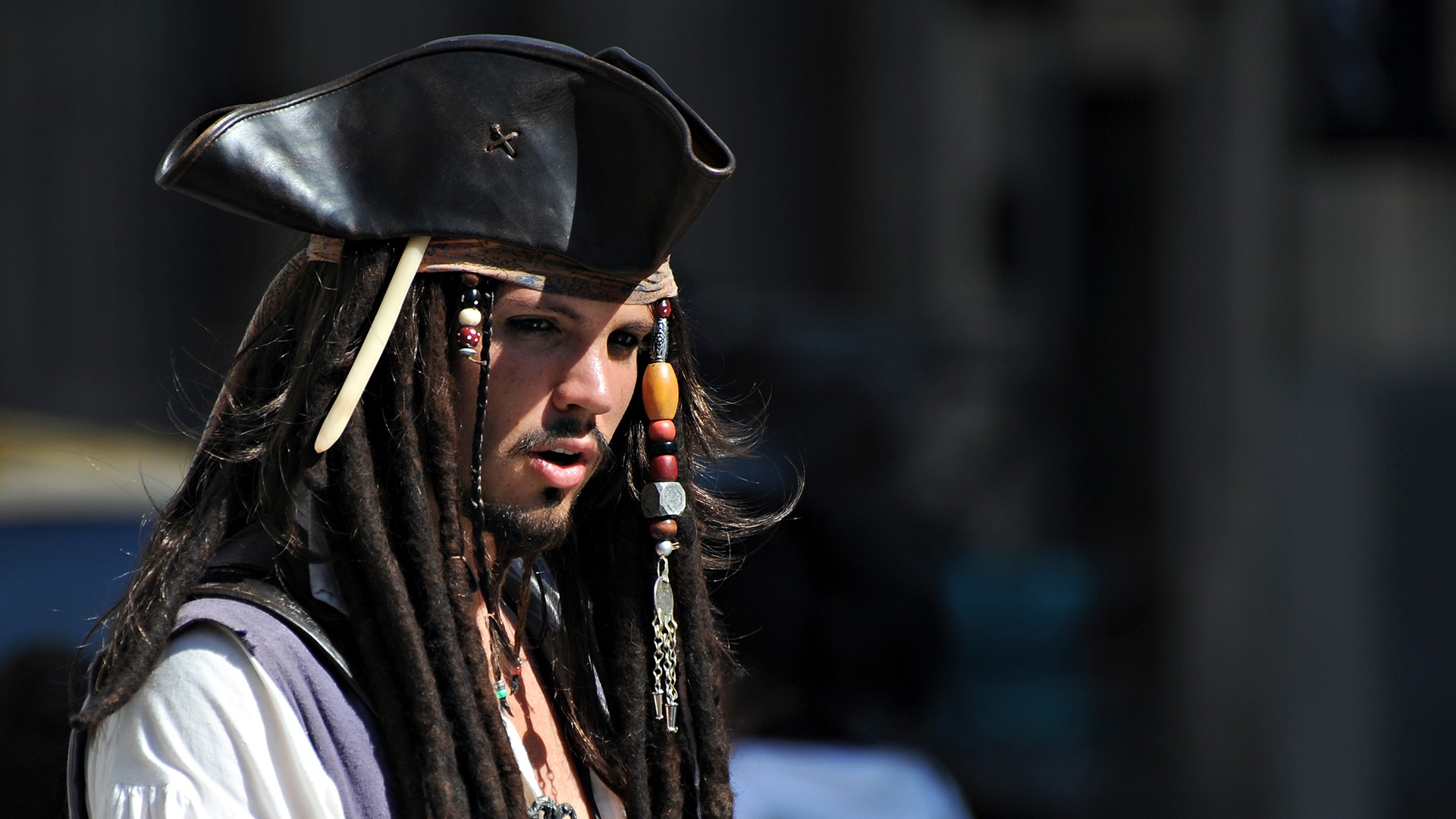 Pirates of the Caribbean, Captain Jack Sparrow - desktop wallpaper