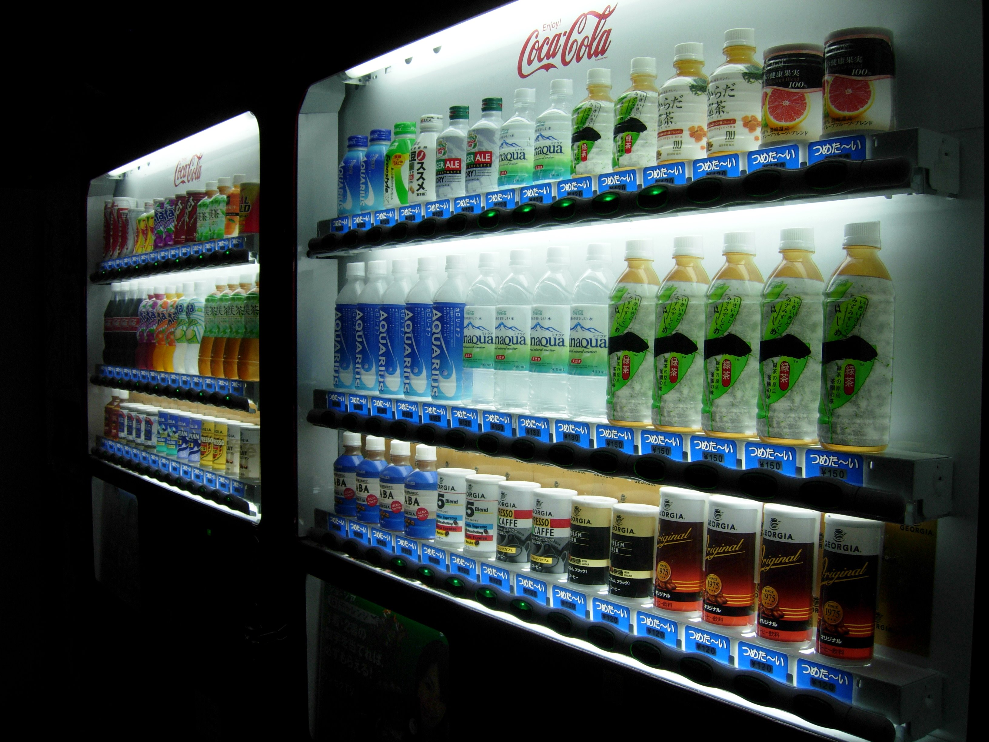 bottles, drinks - desktop wallpaper