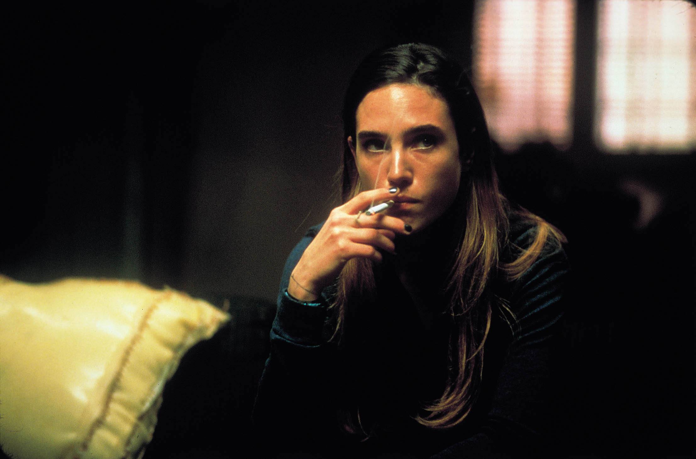 smoking, Jennifer Connelly, Requiem for a Dream, cigarettes - desktop wallpaper