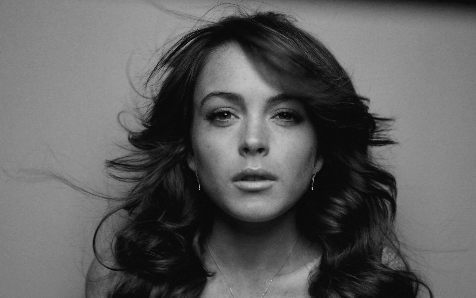 women, Lindsay Lohan, monochrome - desktop wallpaper