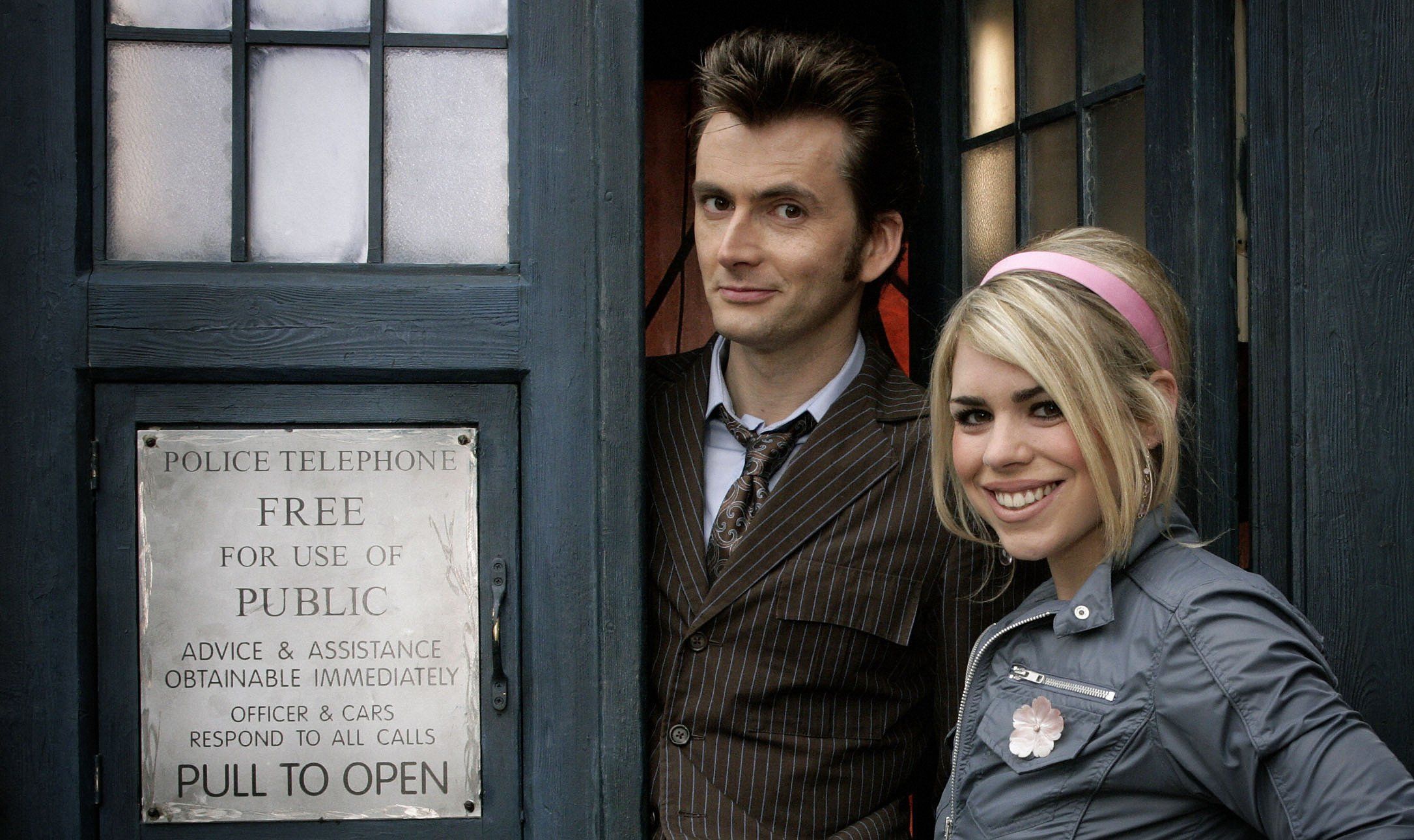 Rose Tyler, TARDIS, David Tennant, Billie Piper, Doctor Who, Tenth Doctor - desktop wallpaper