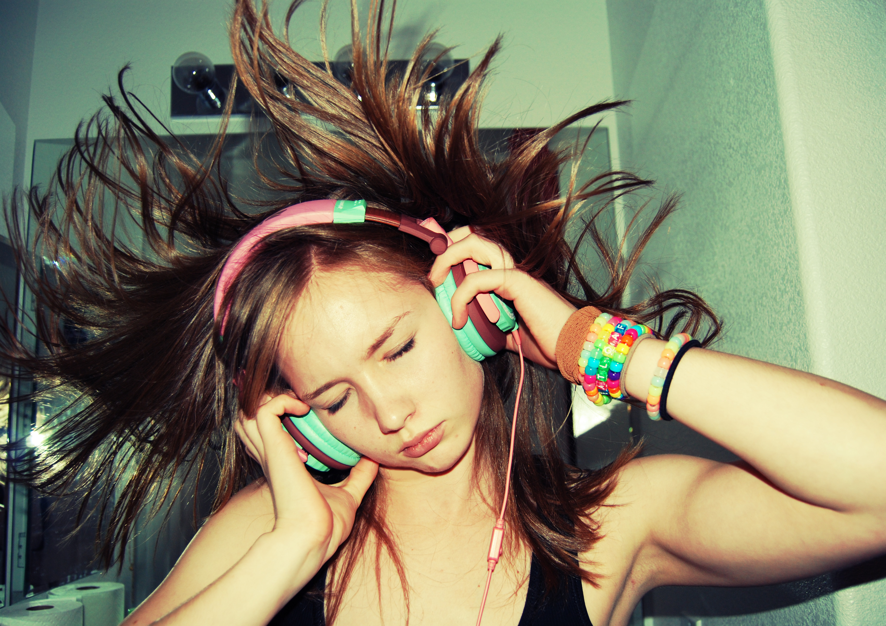 headphones, women, closed eyes - desktop wallpaper