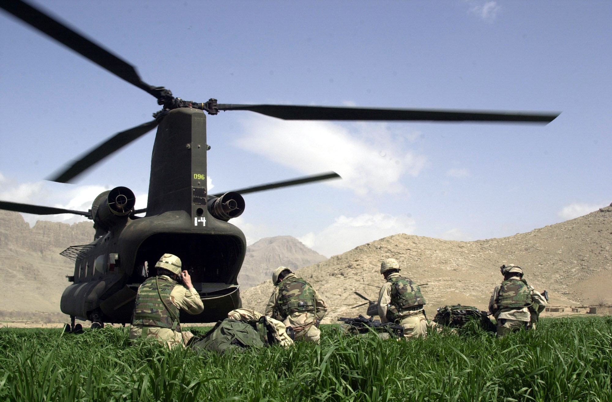 soldiers, military, CH-47 Chinook - desktop wallpaper