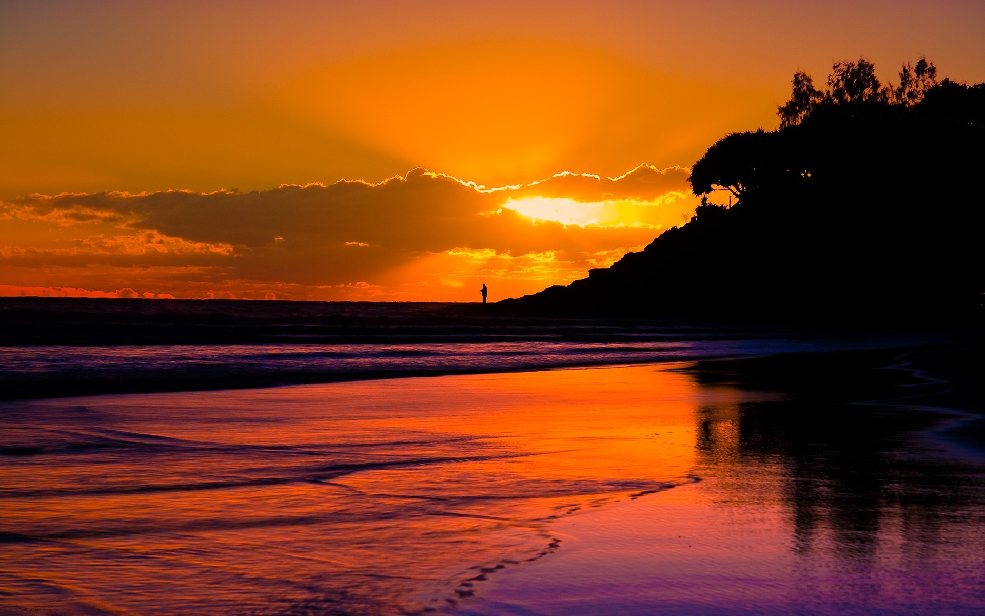 sunset, silhouettes, sea, beaches - desktop wallpaper