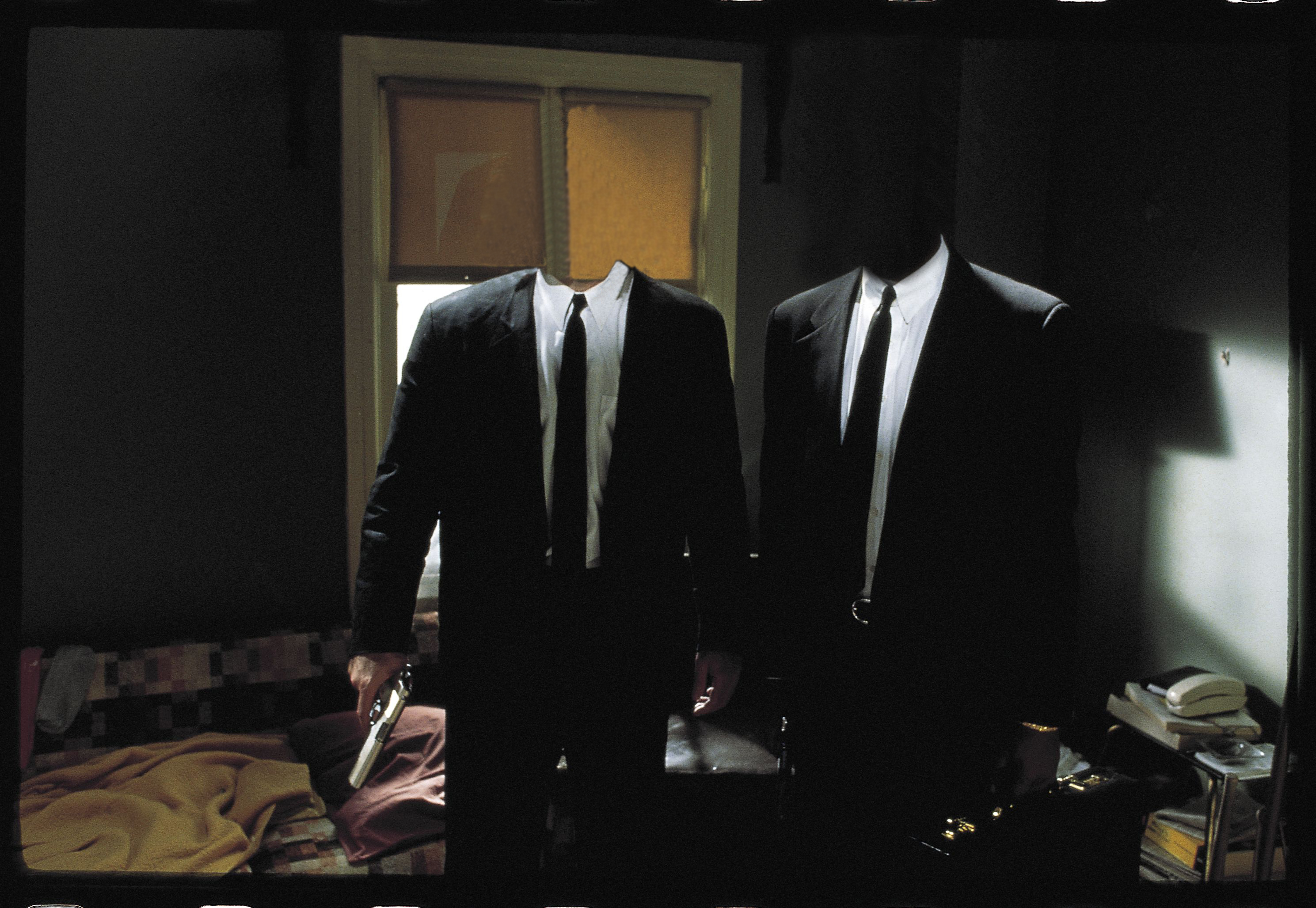 Anonymous, Pulp Fiction - desktop wallpaper