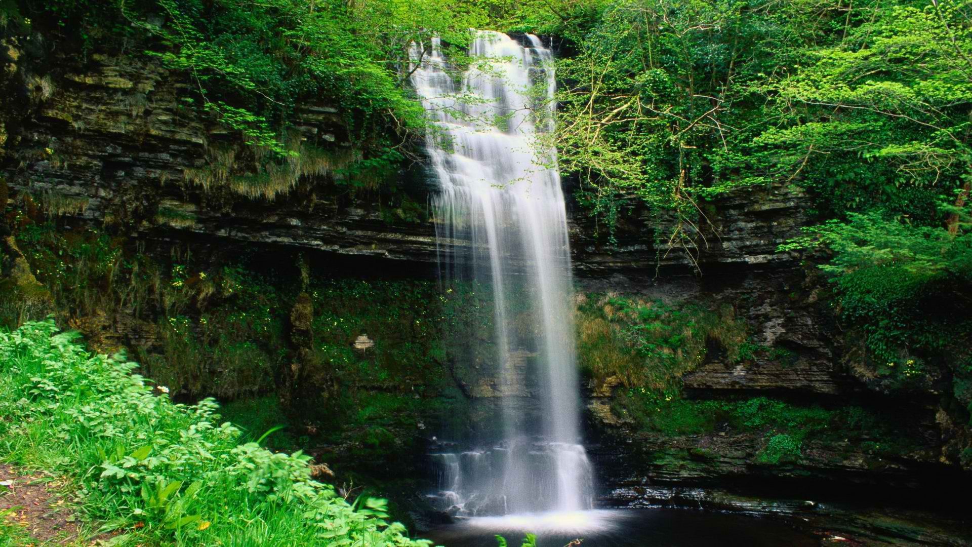 Ireland, waterfalls - desktop wallpaper