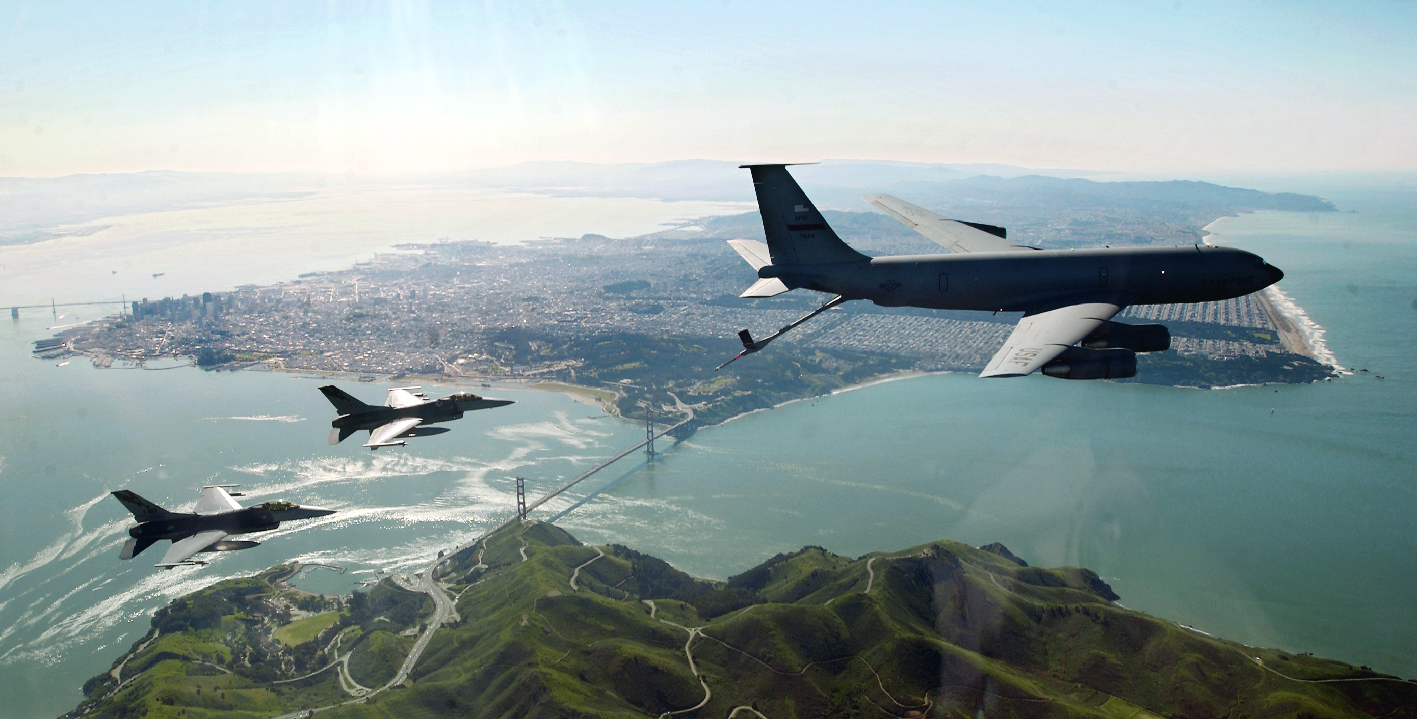 aircraft, military, San Francisco, vehicles, F-16 Fighting Falcon, KC-135 Stratotanker - desktop wallpaper