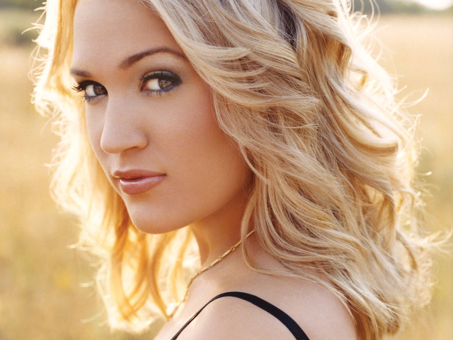 blondes, women, brown eyes, Carrie Underwood, faces - desktop wallpaper