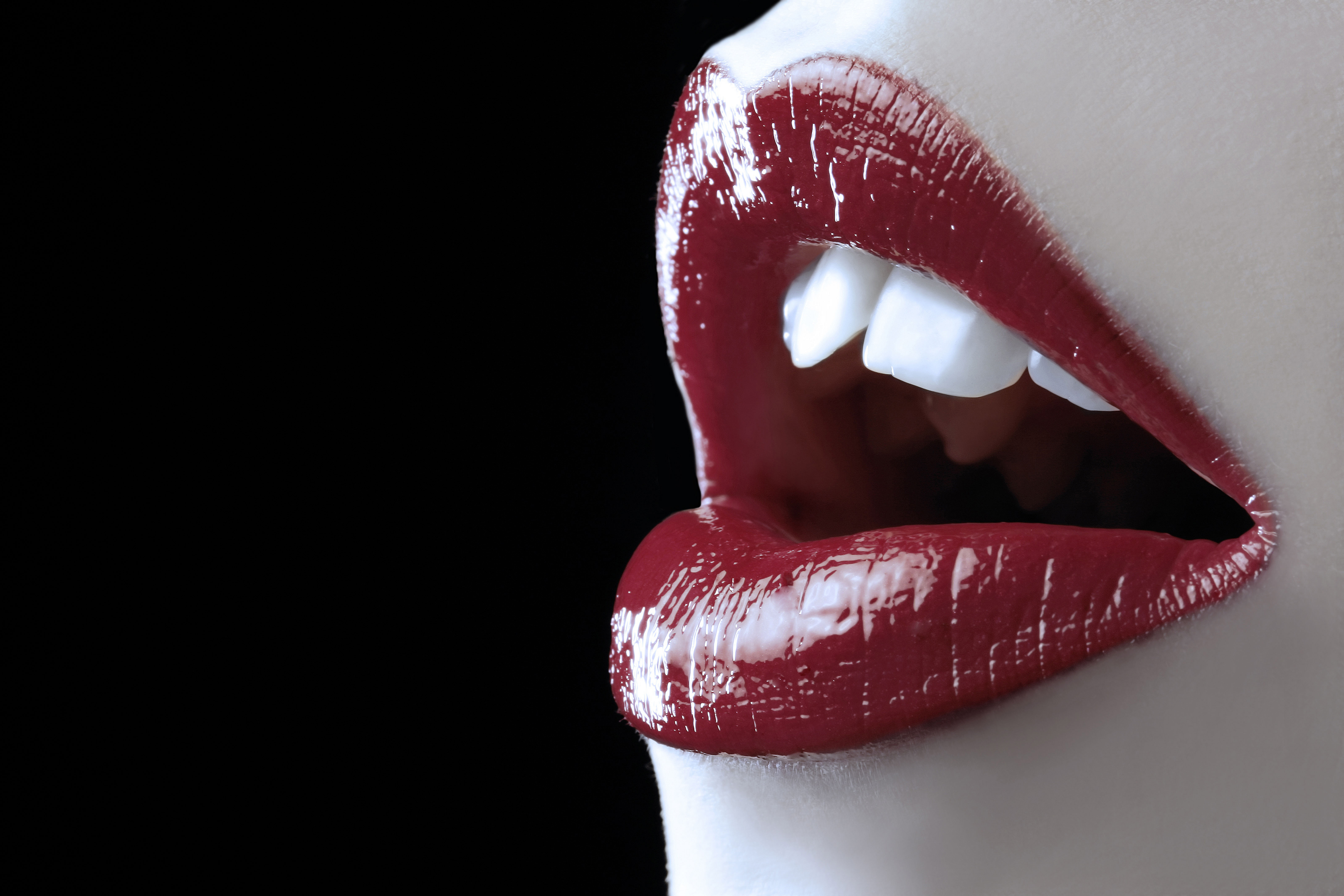 close-up, red, lips, teeth - desktop wallpaper