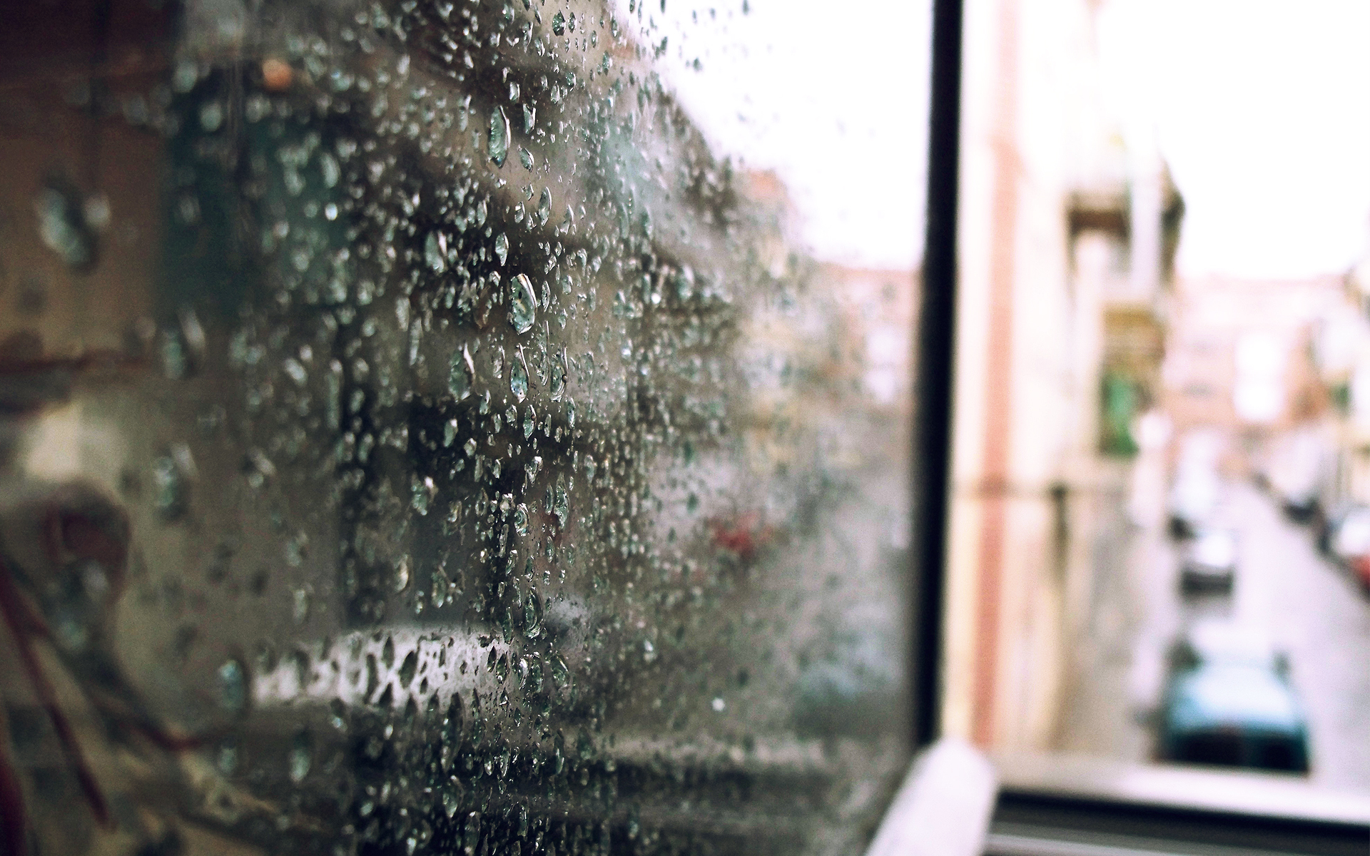 cars, balcony, bokeh, water drops, rain on glass - desktop wallpaper