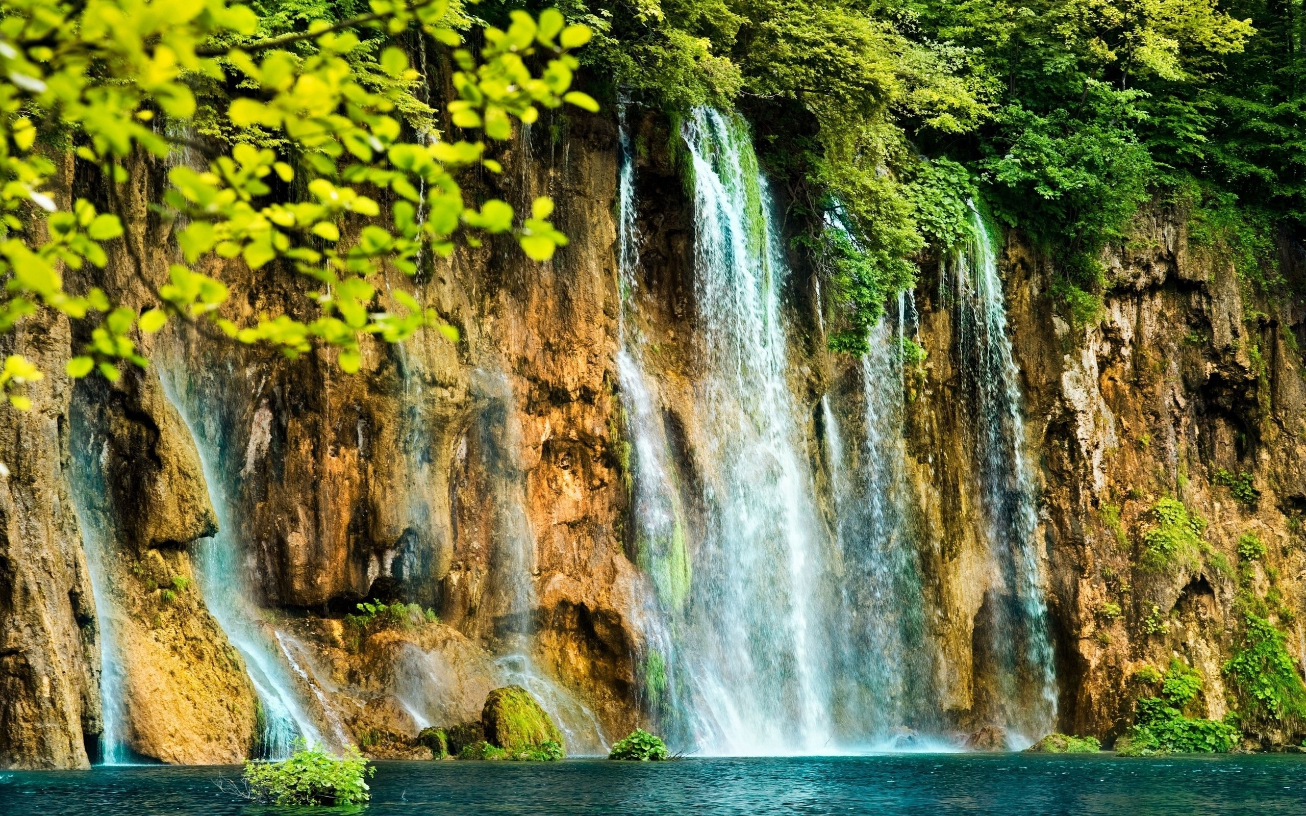 landscapes, waterfalls - desktop wallpaper