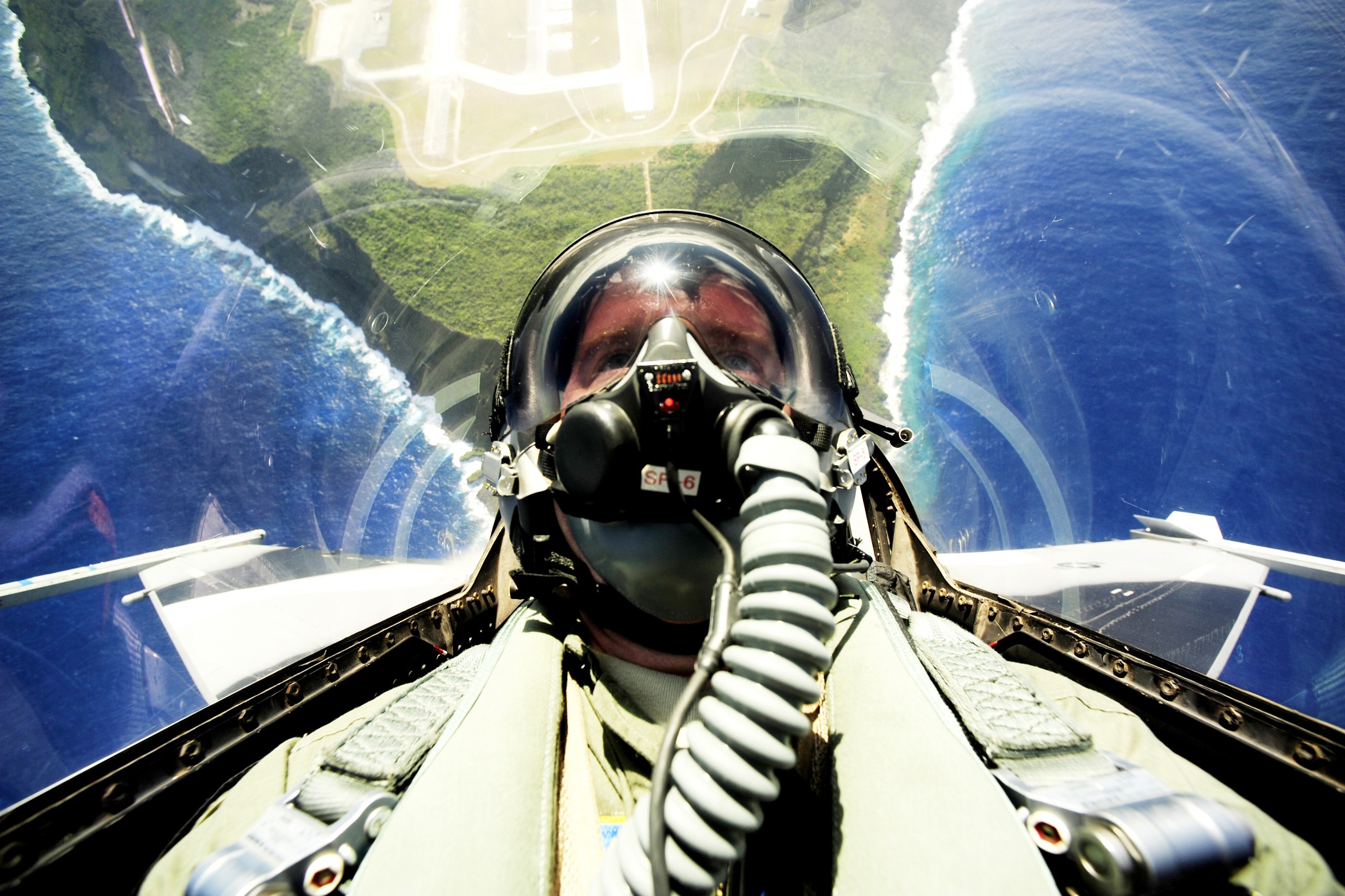 Pilot, cockpit, fly, gas masks, F-16 Fighting Falcon, jet aircraft - desktop wallpaper