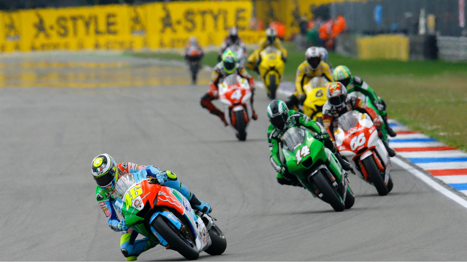 Racing Bike Wallpaper Hd Download