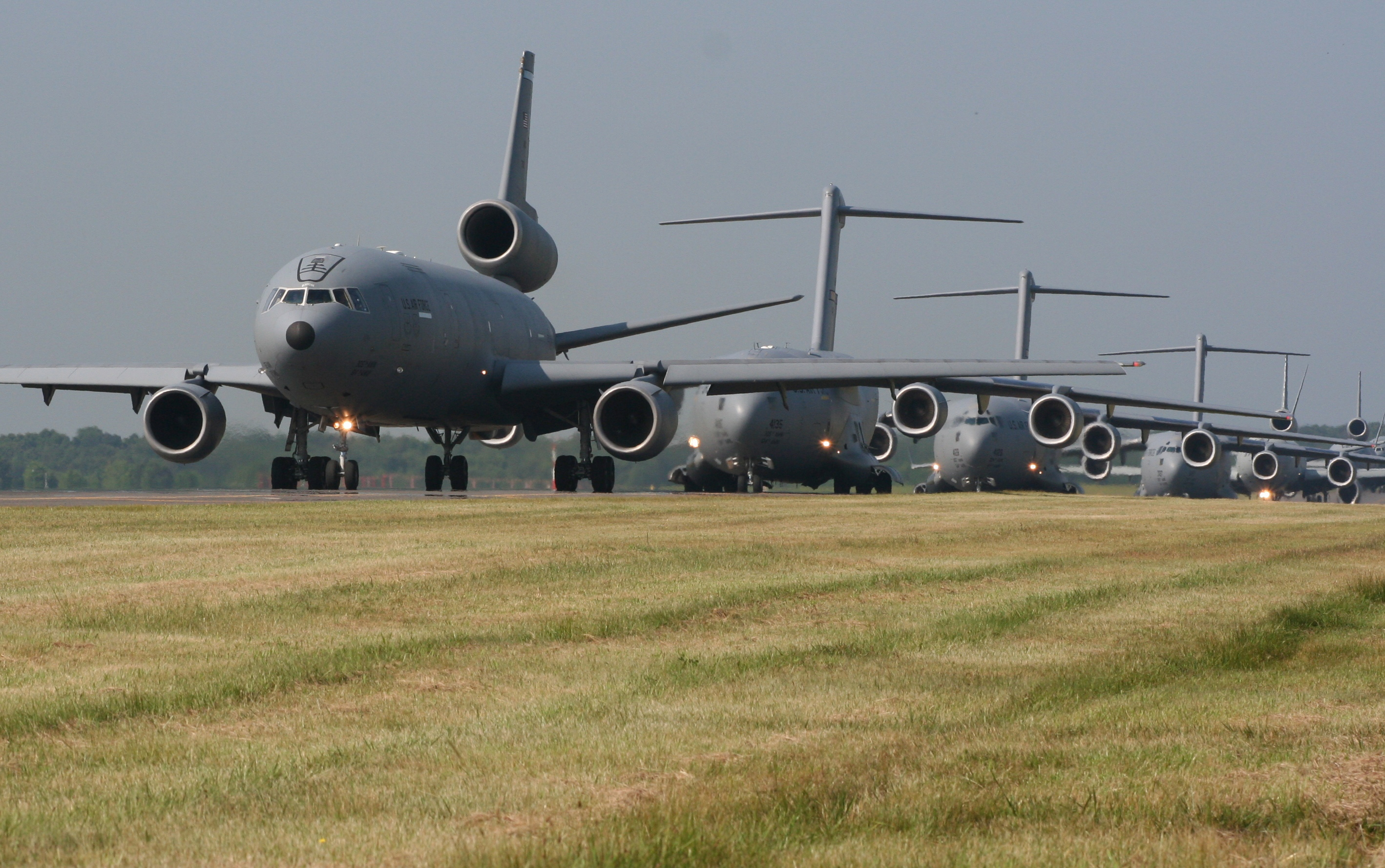 Aircraft C 17 Globemaster Kc 10 Extender Free Wallpaper Wallpaperjam Com