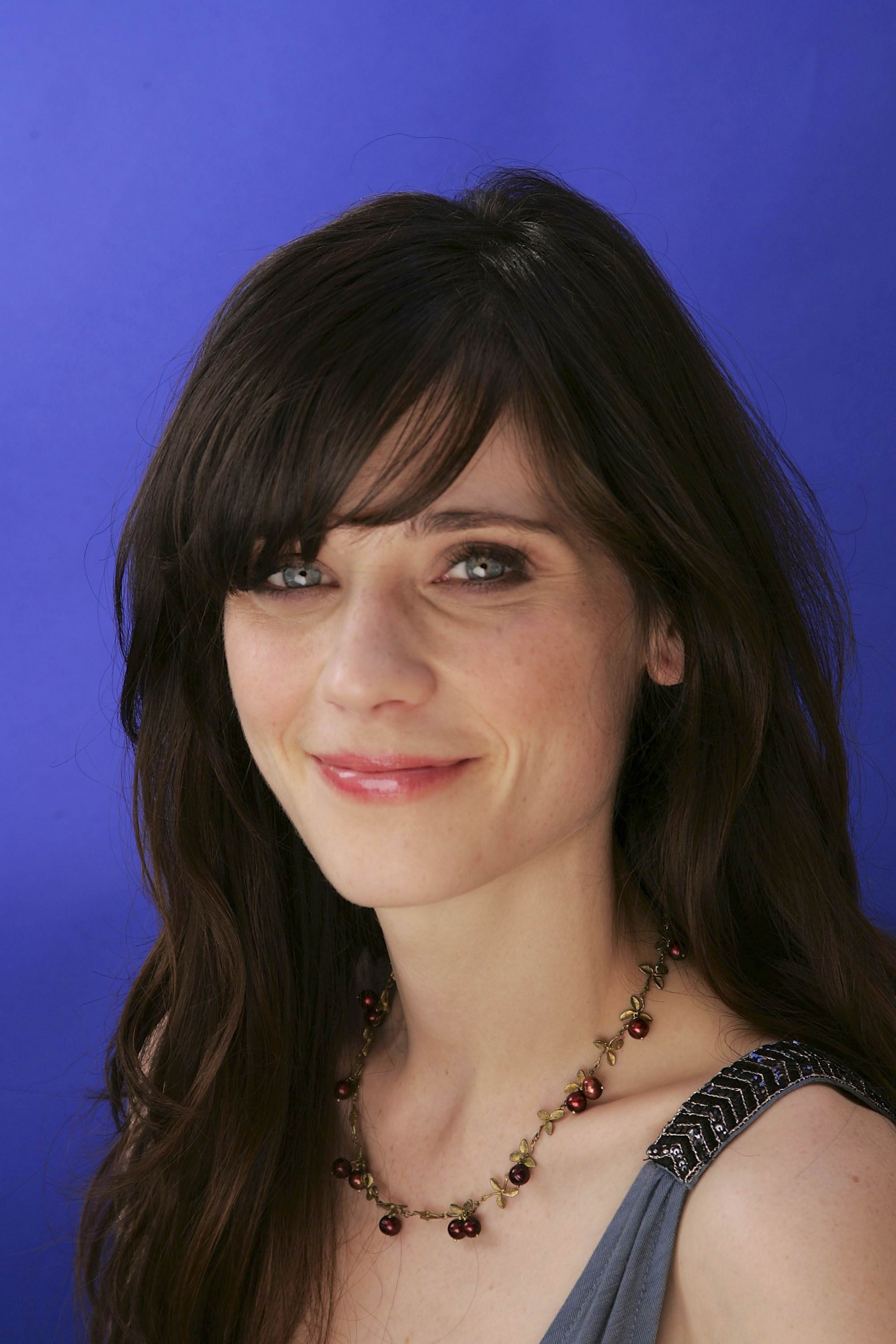 zooey deschanel smile