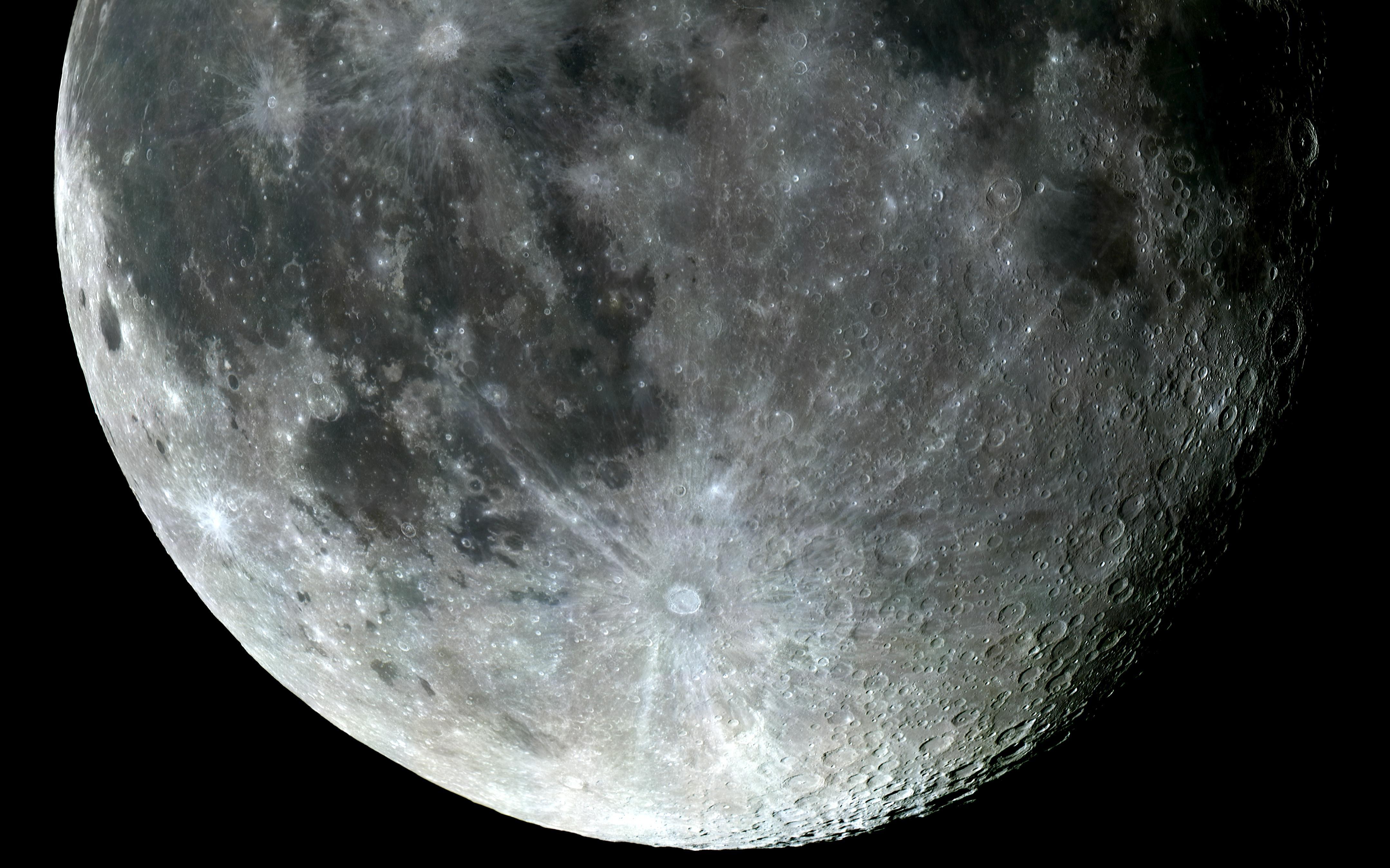 Lunar space. Луна в космическом пространстве. Планеты похожие на луну. Что внутри Луны. Как выглядит Луна внутри.