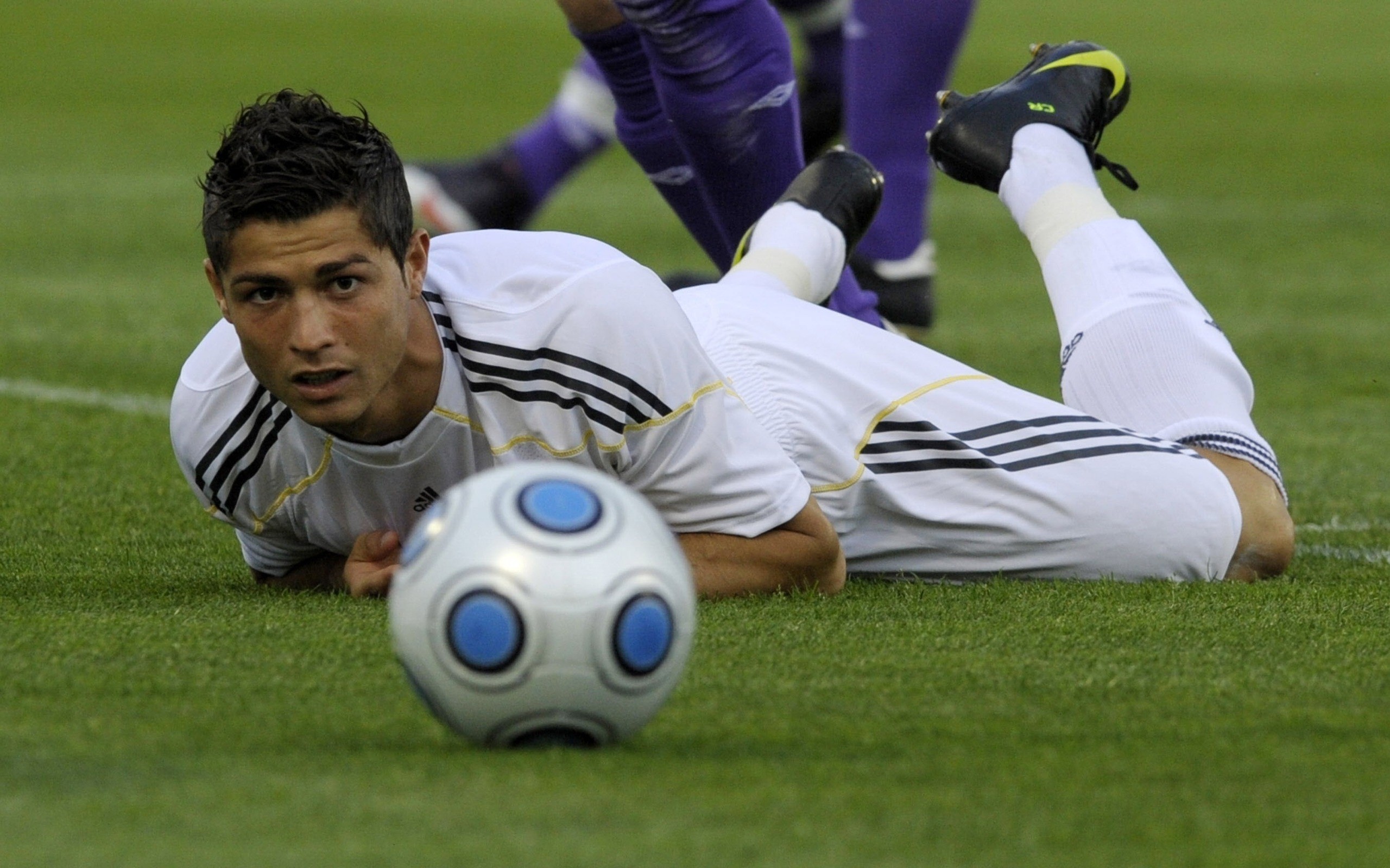 Cristiano Ronaldo, soccer balls, football star - desktop wallpaper