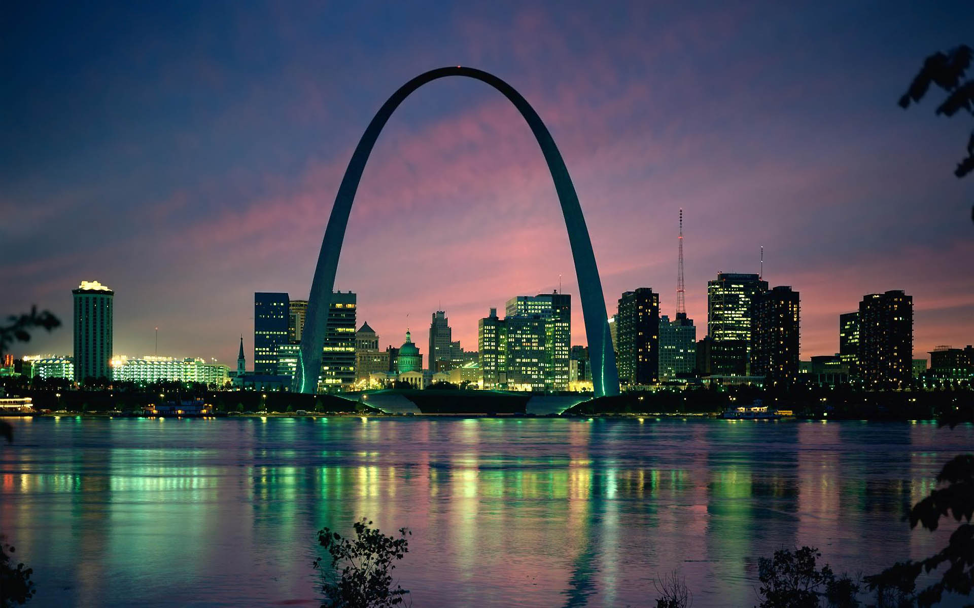 St. Louis Arch - desktop wallpaper