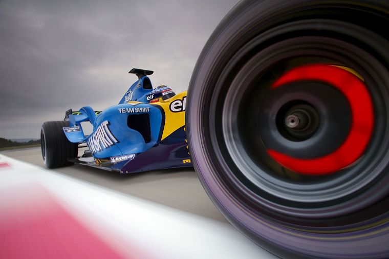cars, Formula One, Renault cars, brakes, Renault - desktop wallpaper