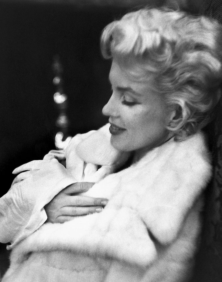 Marilyn Monroe, grayscale, monochrome - desktop wallpaper