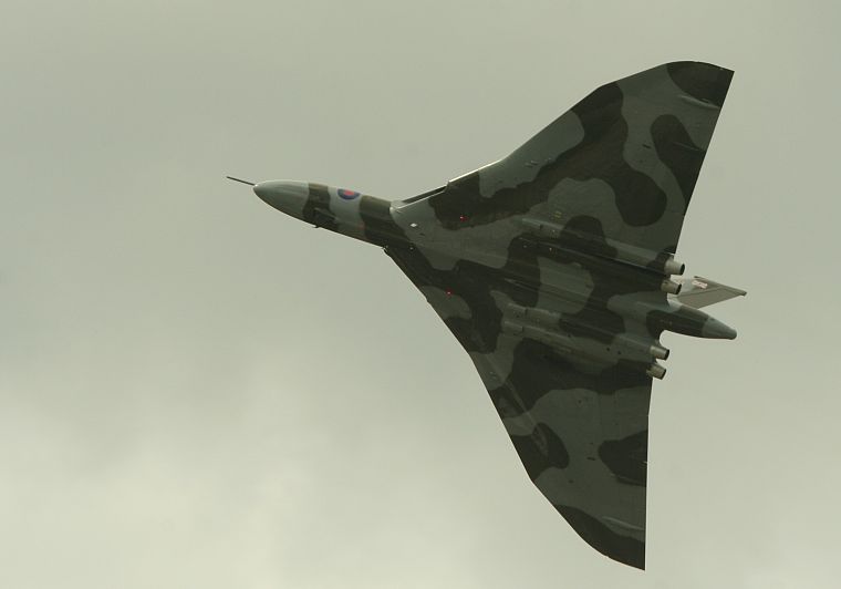 aircraft, military, bomber, Royal Air Force, Avro Vulcan - desktop wallpaper