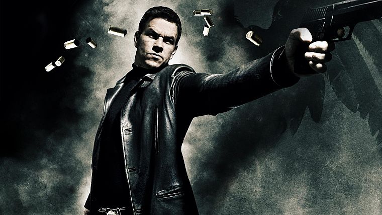 Max Payne, film, Desert Eagle, leather jacket, Mark Wahlberg - desktop wallpaper