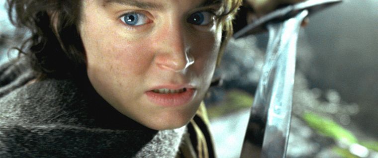 The Lord of the Rings, Elijah Wood, swords, The Two Towers, Frodo Baggins - desktop wallpaper