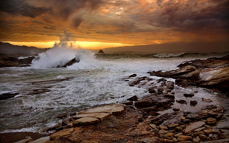waves, rocks, sea - desktop wallpaper