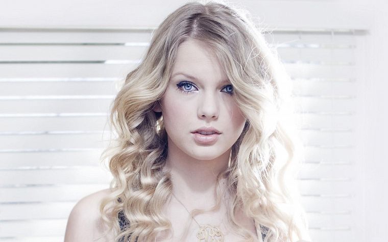 blondes, women, Taylor Swift, celebrity, singers, earrings - desktop wallpaper