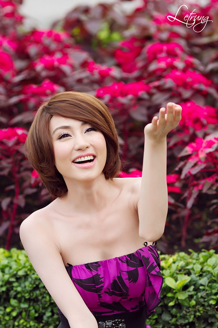 women, flowers, models, Viet Nam, short hair, Asians - desktop wallpaper